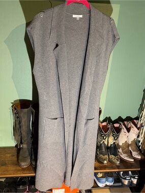 NWOT Sioni Duster Sleeveless Open Front Long Vest in Heather Gray